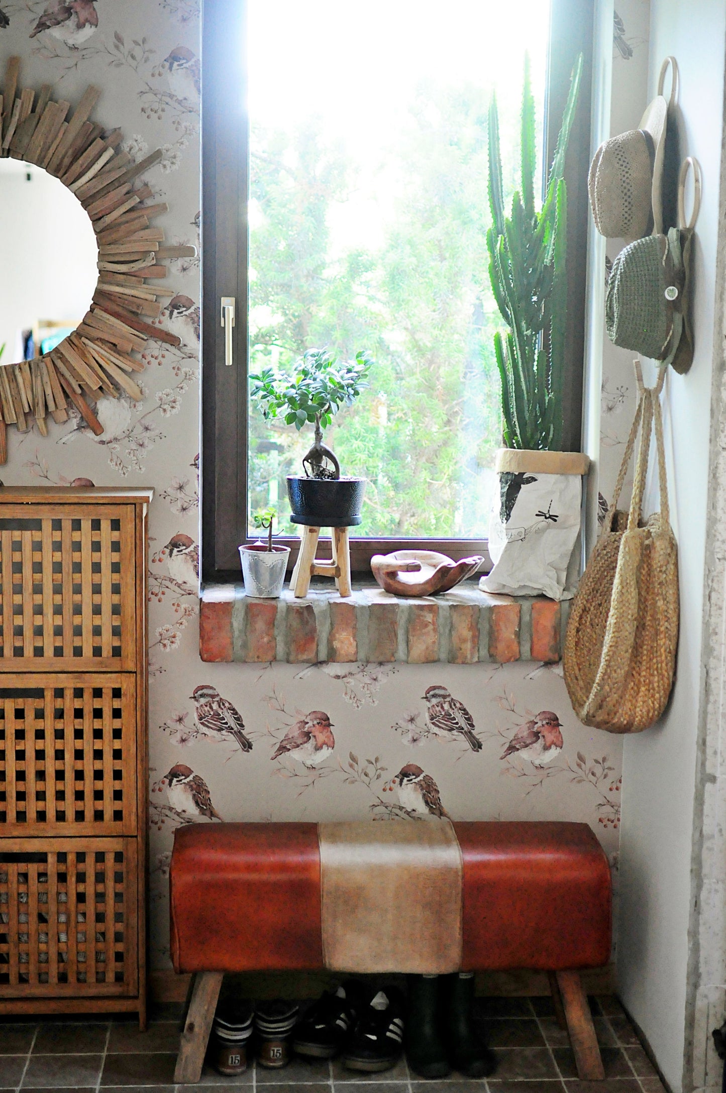 Birds Beige Wallpaper