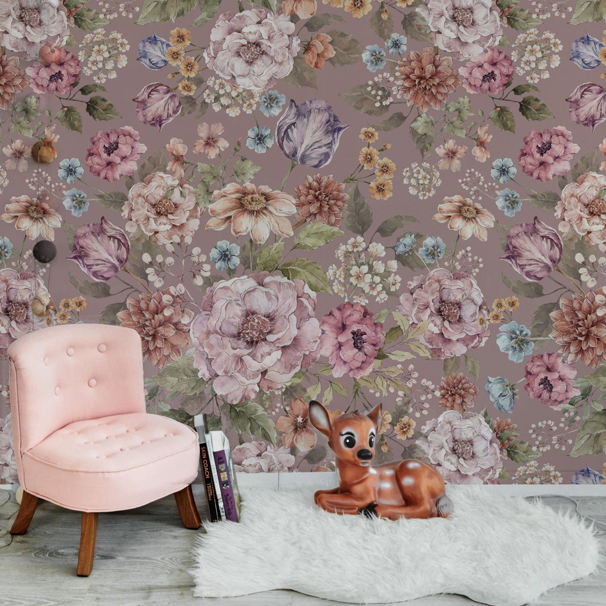 Bouquet of Flowers Lilac Wallpaper