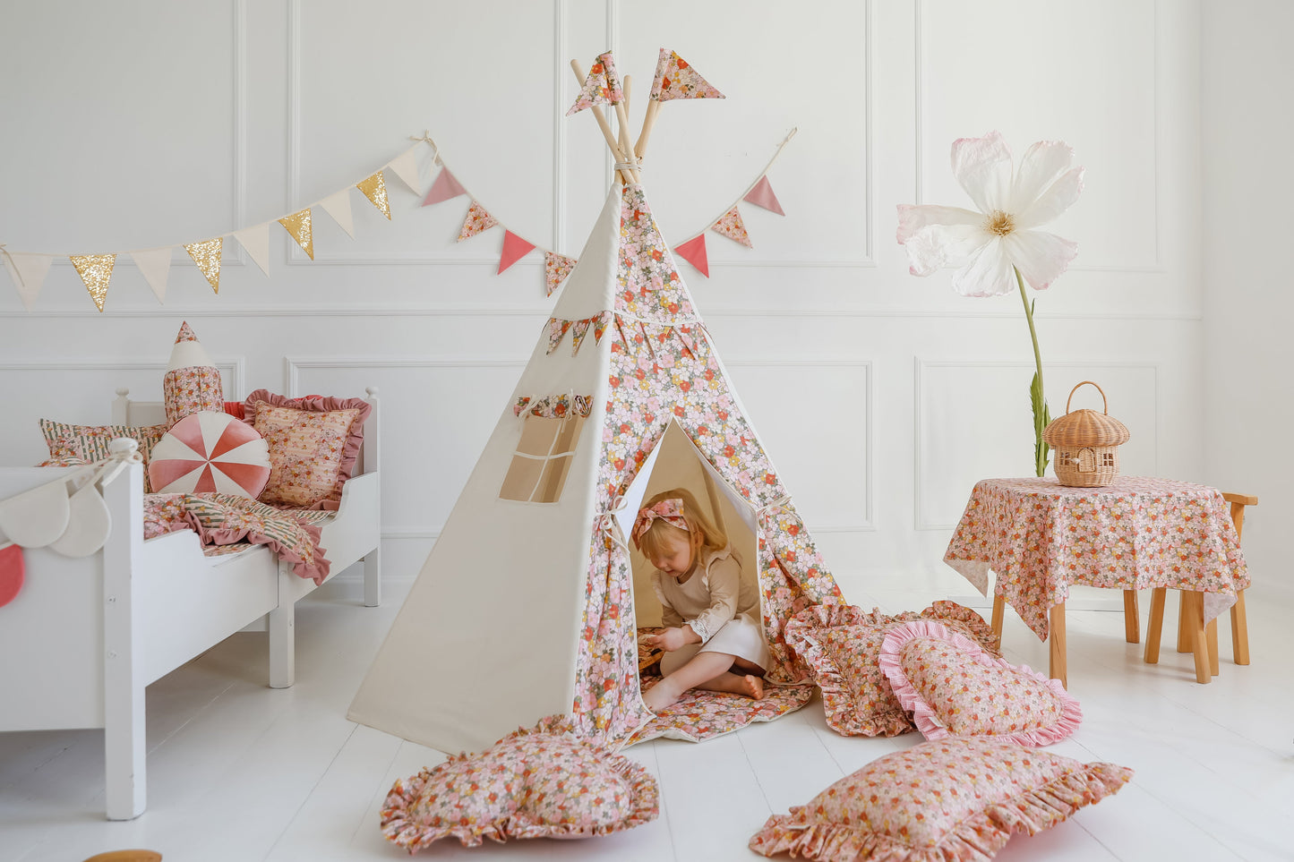 “Green Garden” Teepee Tent