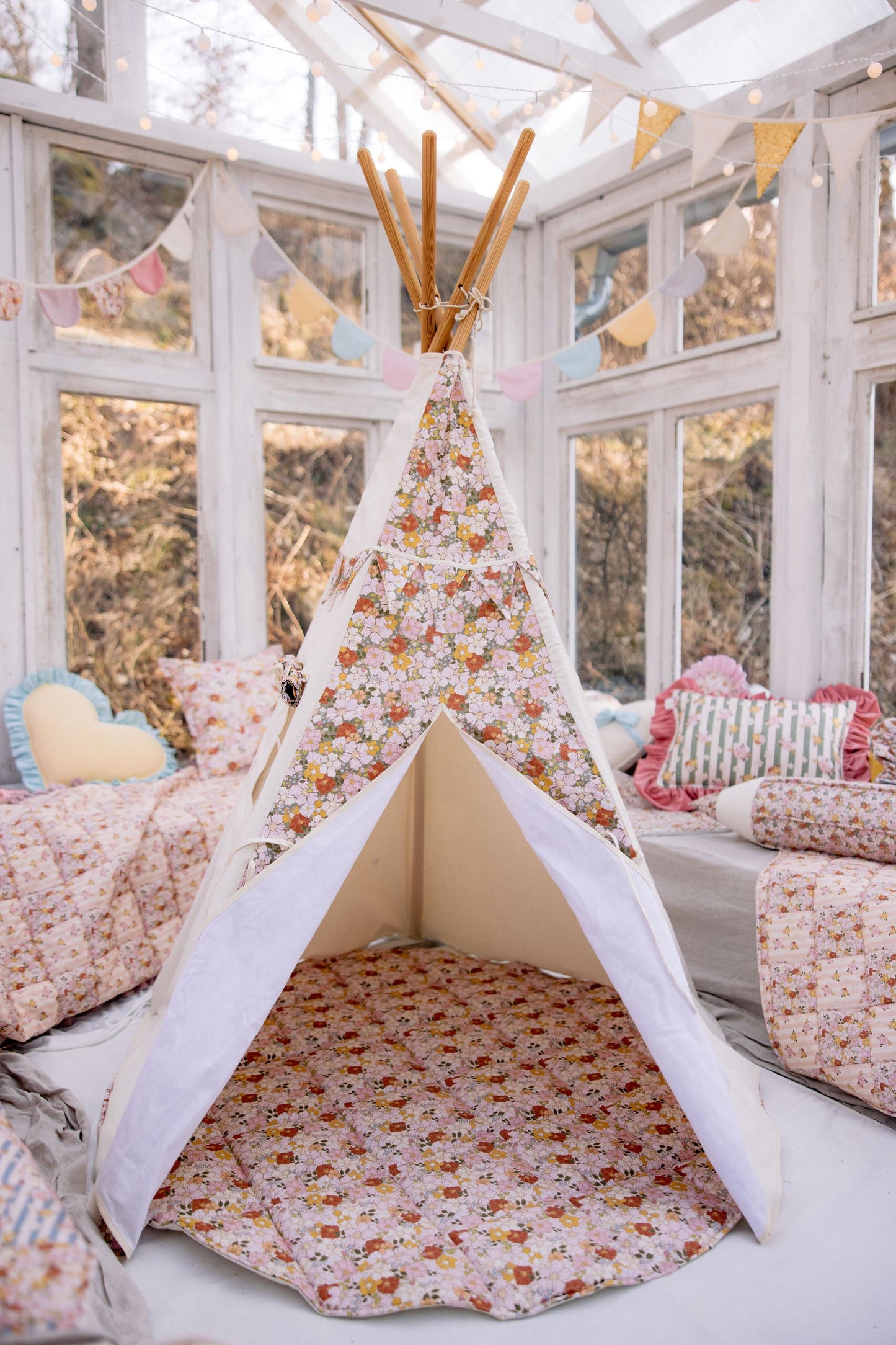 “Green Garden” Teepee Tent