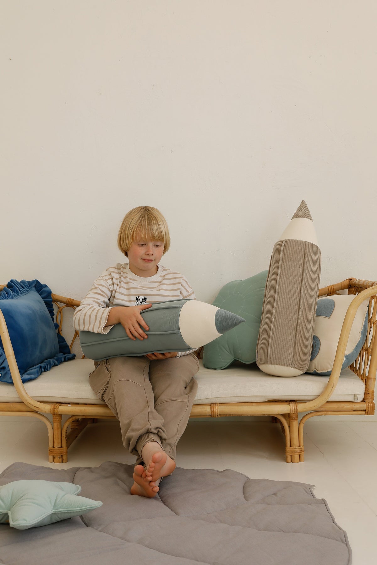 "Grey Blue" Velvet Crayon Pillow