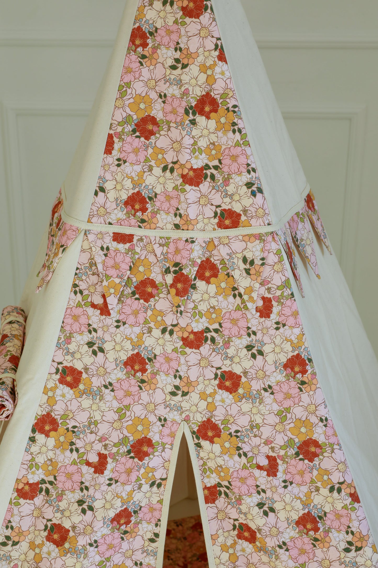 “Spring Garden” Teepee Tent