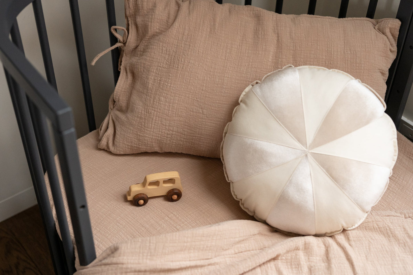 “Cream Pearl” Round Patchwork Pillow