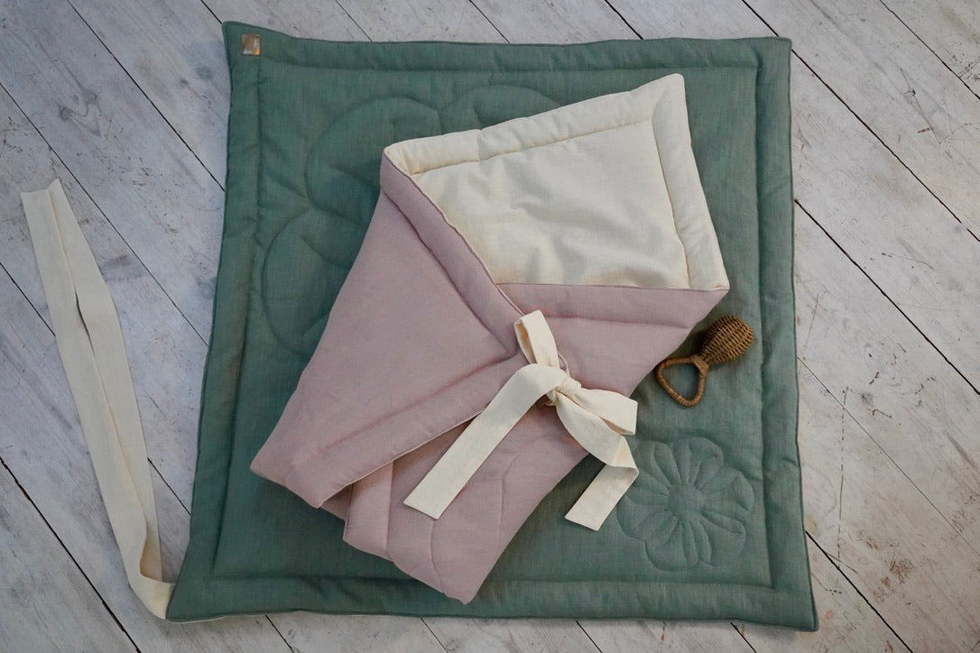 "Powder Pink" Linen Shell Baby Horn