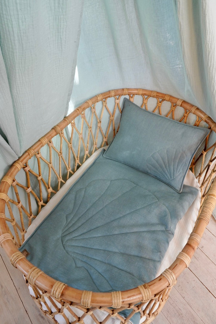 Linen "Eye of the Sea" Shell Child Cover Set