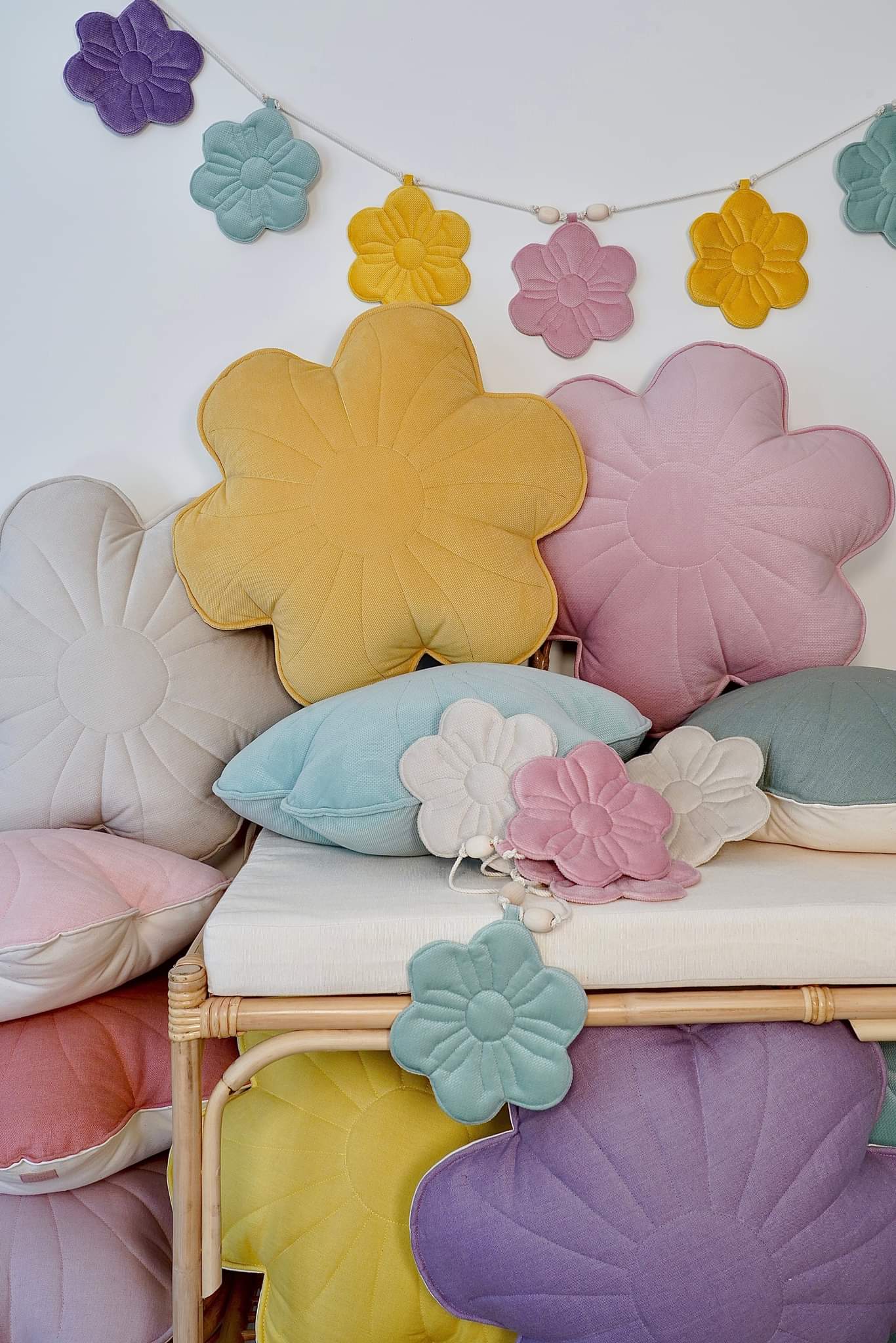 Velvet Bloom "Rainbow Bouquet" Garland