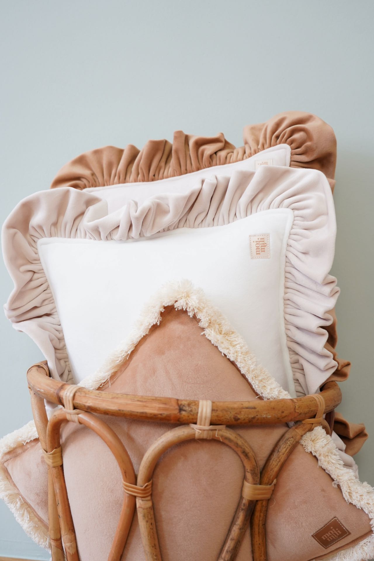 "Caffé latte" Soft Velvet Pillow with Frill