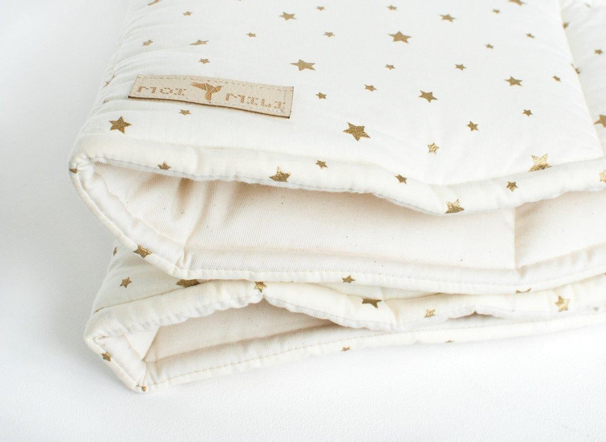 “Gold Star” Teepee with Garland and Mat Set