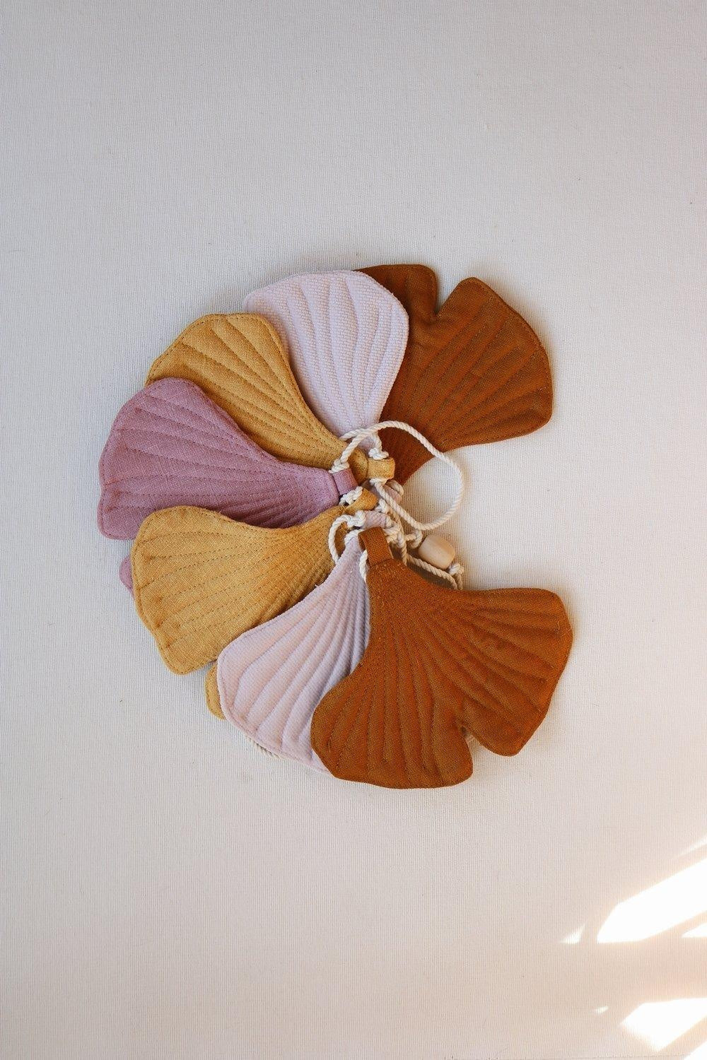 “Late Autumn” Garland with Ginkgo Leaves