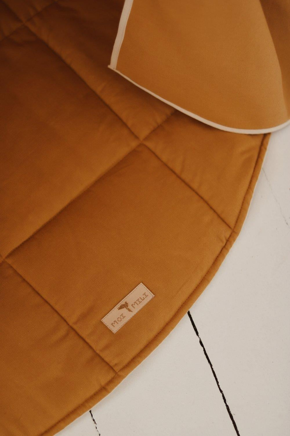 “Ochre” Teepee and Mat Set