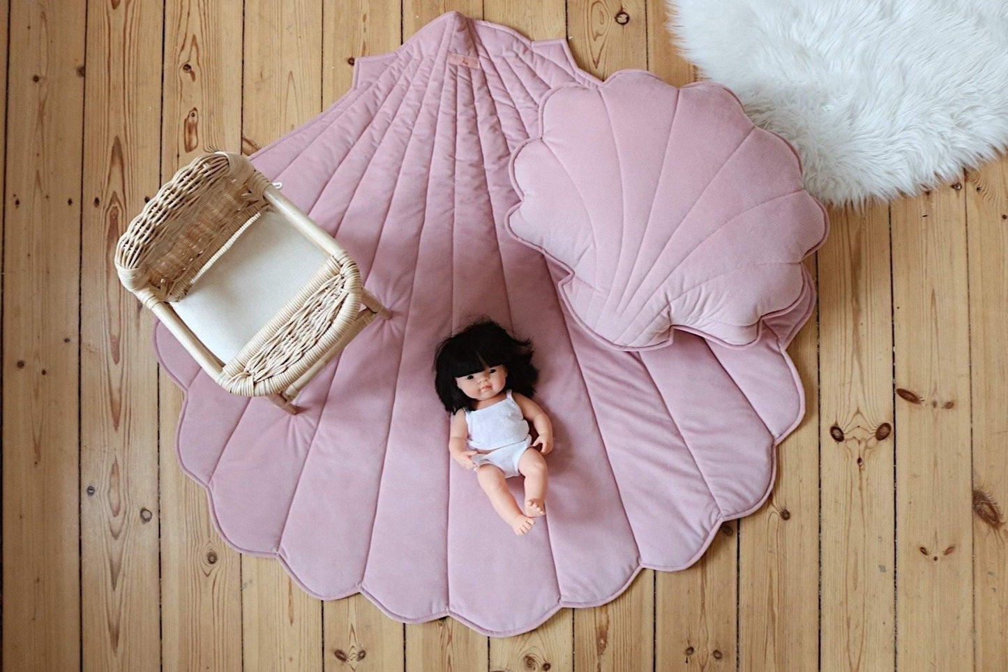 “Soft Pink” Velvet Shell Mat