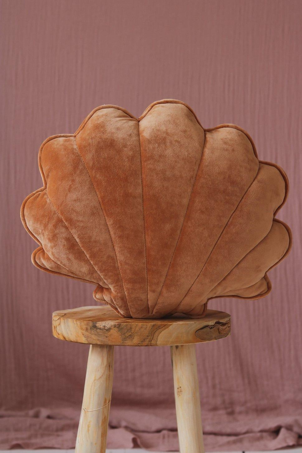 Soft Velvet Shell Pillow “Caramel”