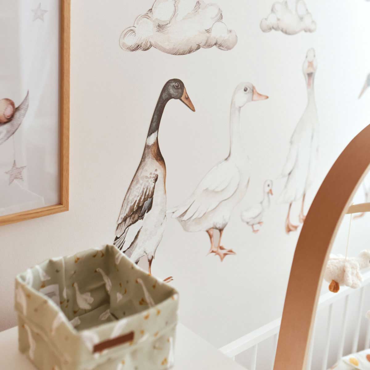 Dekornik White Ducks Wall Decal Set