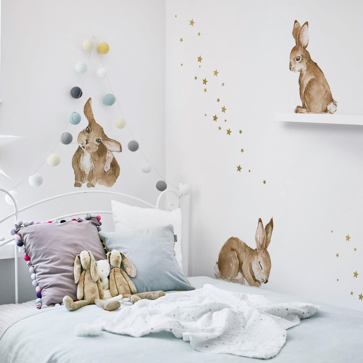 Dekornik Happy Rabbits Wonderland Wall Decal Set
