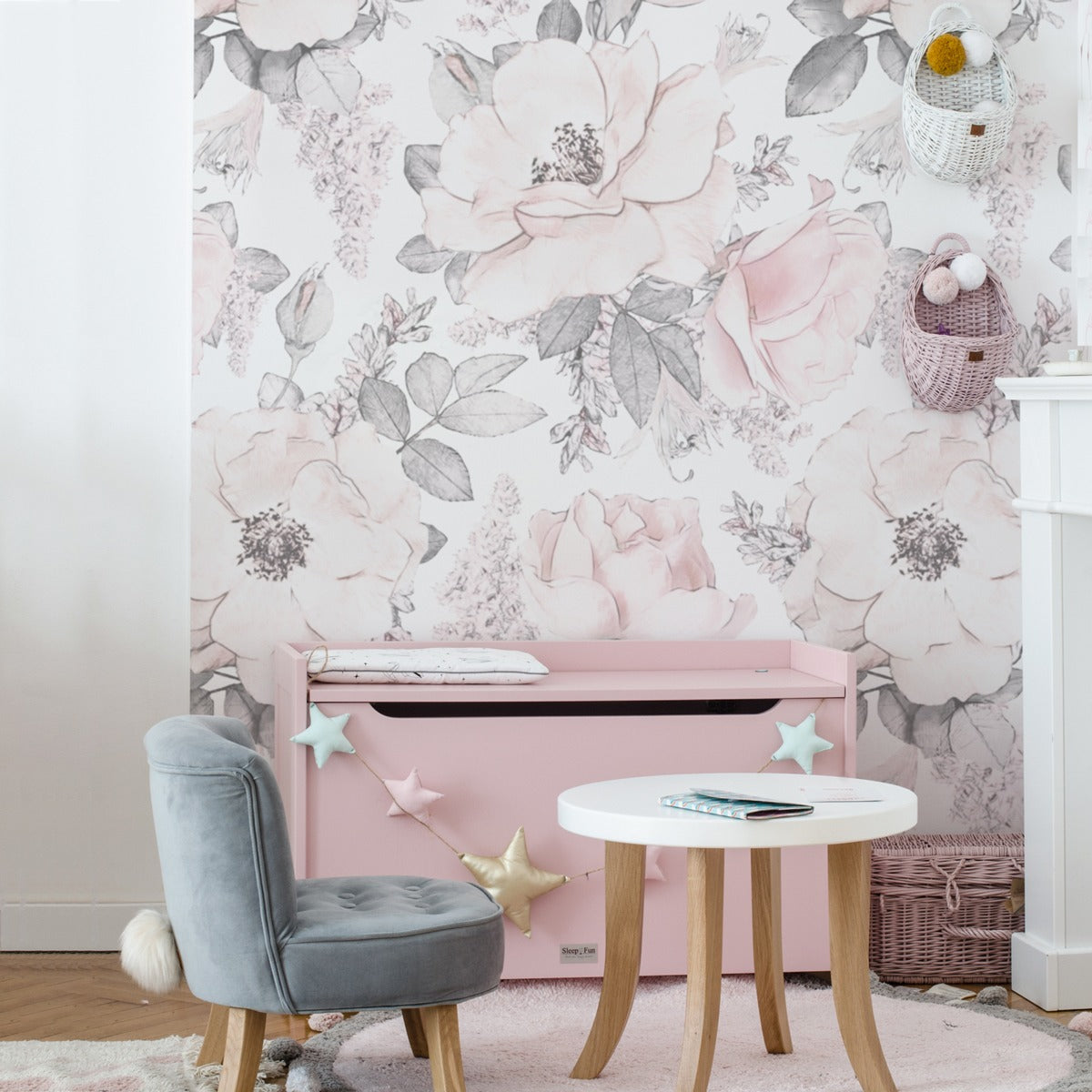Dekornik Pink Garden Wallpaper