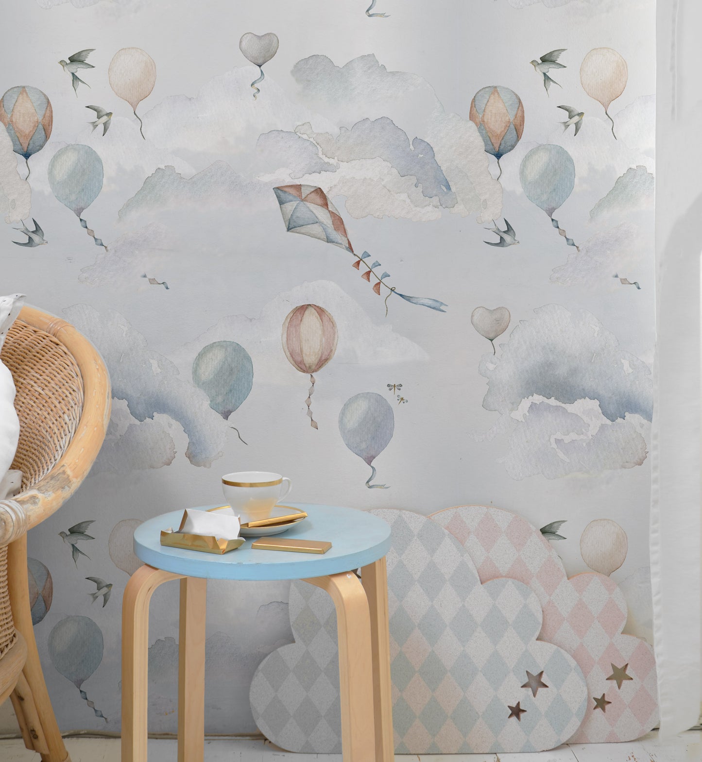 Dekornik Balloons Fairytale Wallpaper