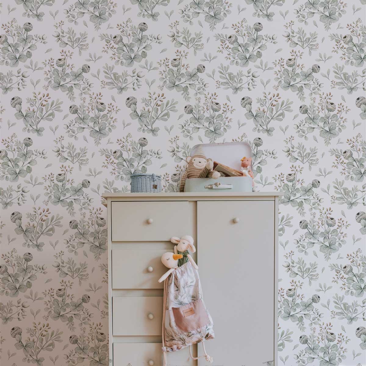 Little Clovers Wallpaper