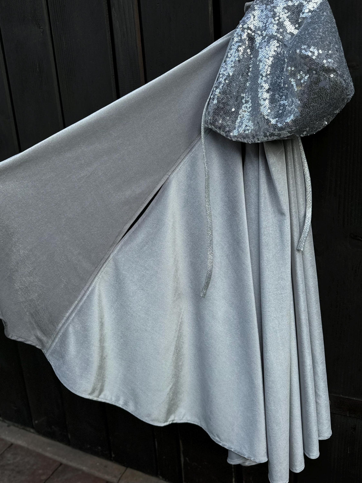 "Silver Witch" Magic Cape