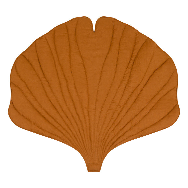 Linen “Caramel” Ginkgo Leaf Mat