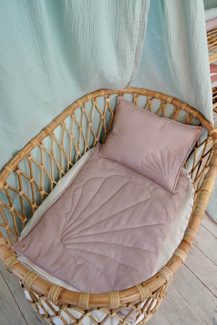 Linen "Powder Pink" Shell Child Cover Set