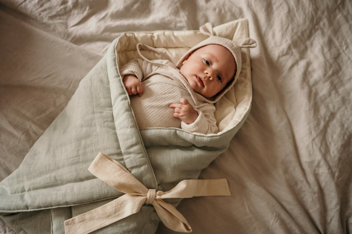 "Mint" Linen Flower Baby Horn