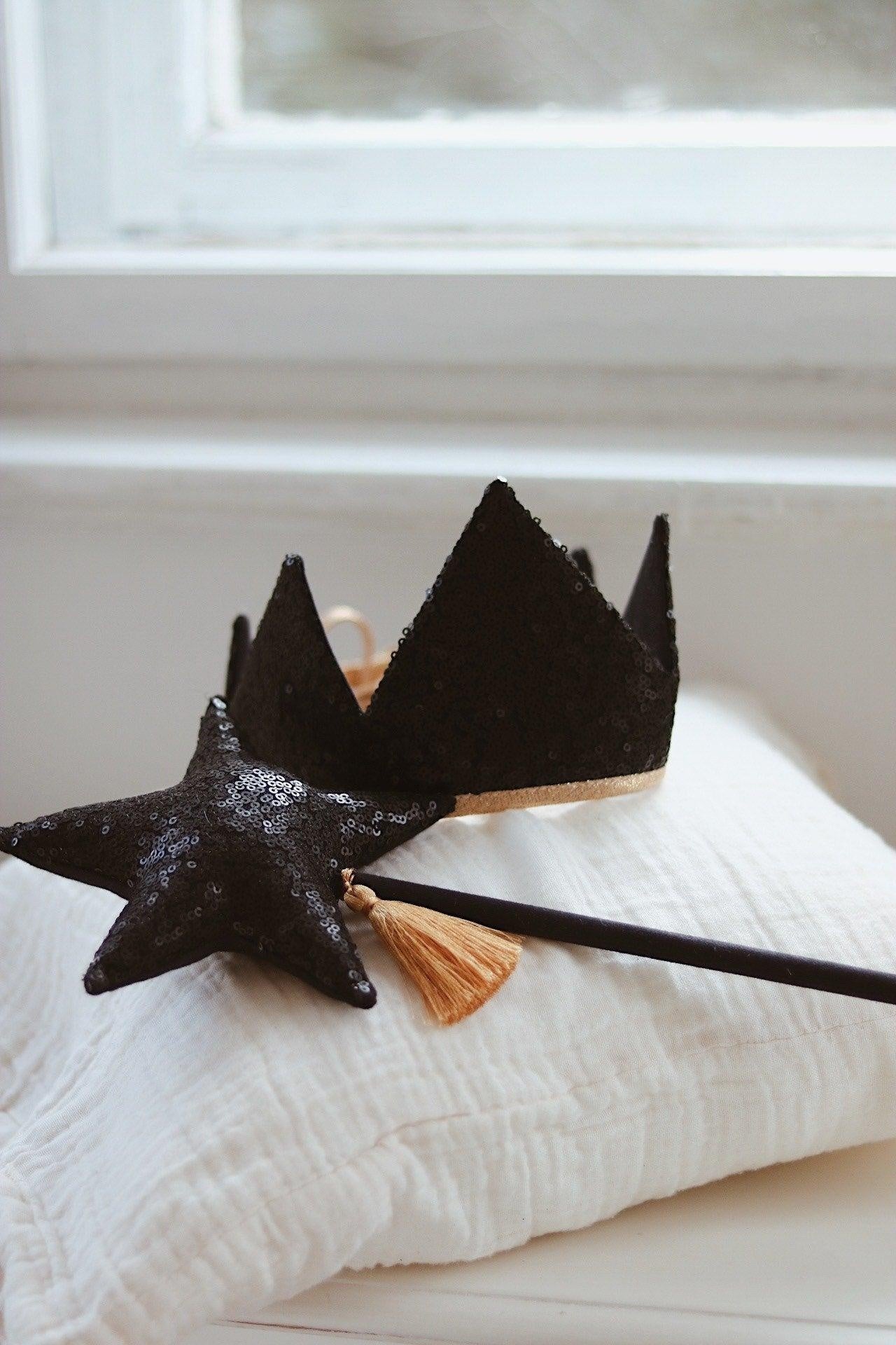 “Black Sequins” Crown and Wand Magic Set