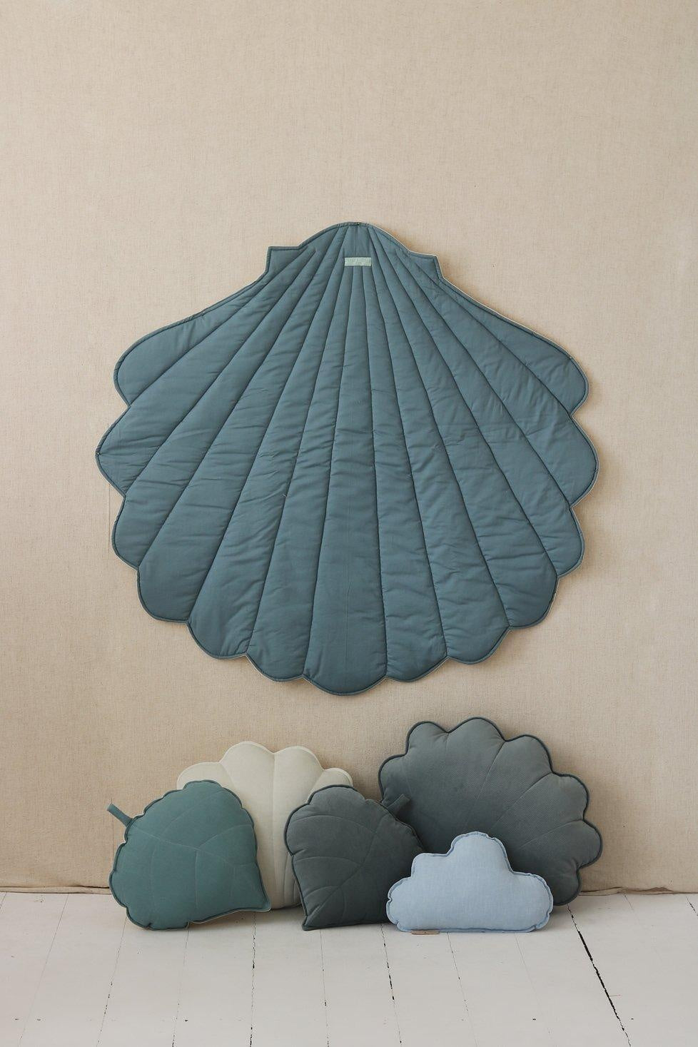 “Blue” Linen Shell Mat