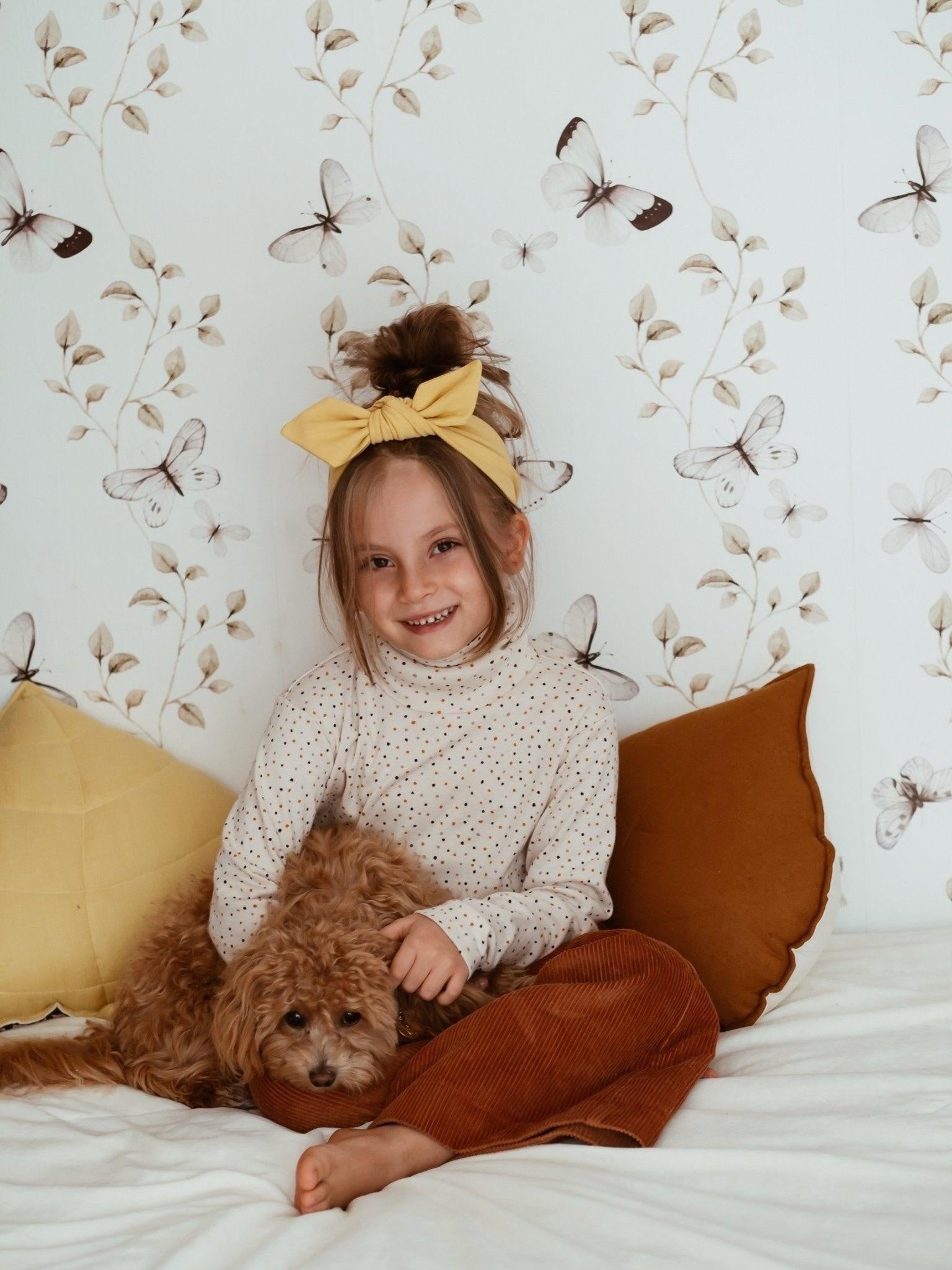 “Caramel” Linen Leaf Pillow