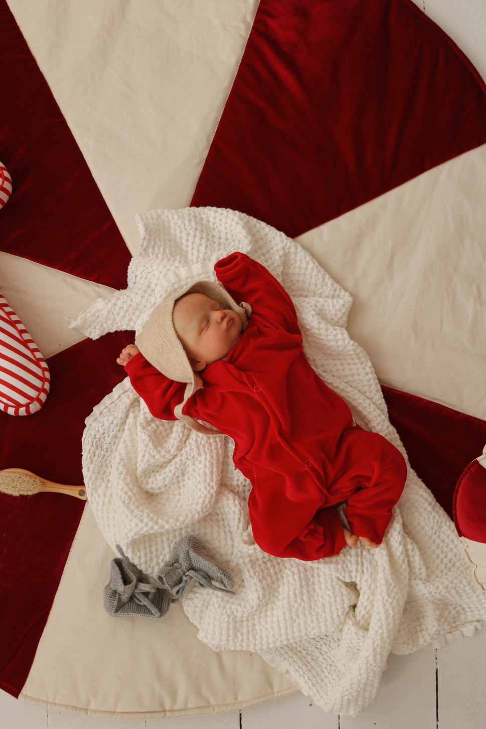 Christmas “Red Candy” Round Patchwork Mat