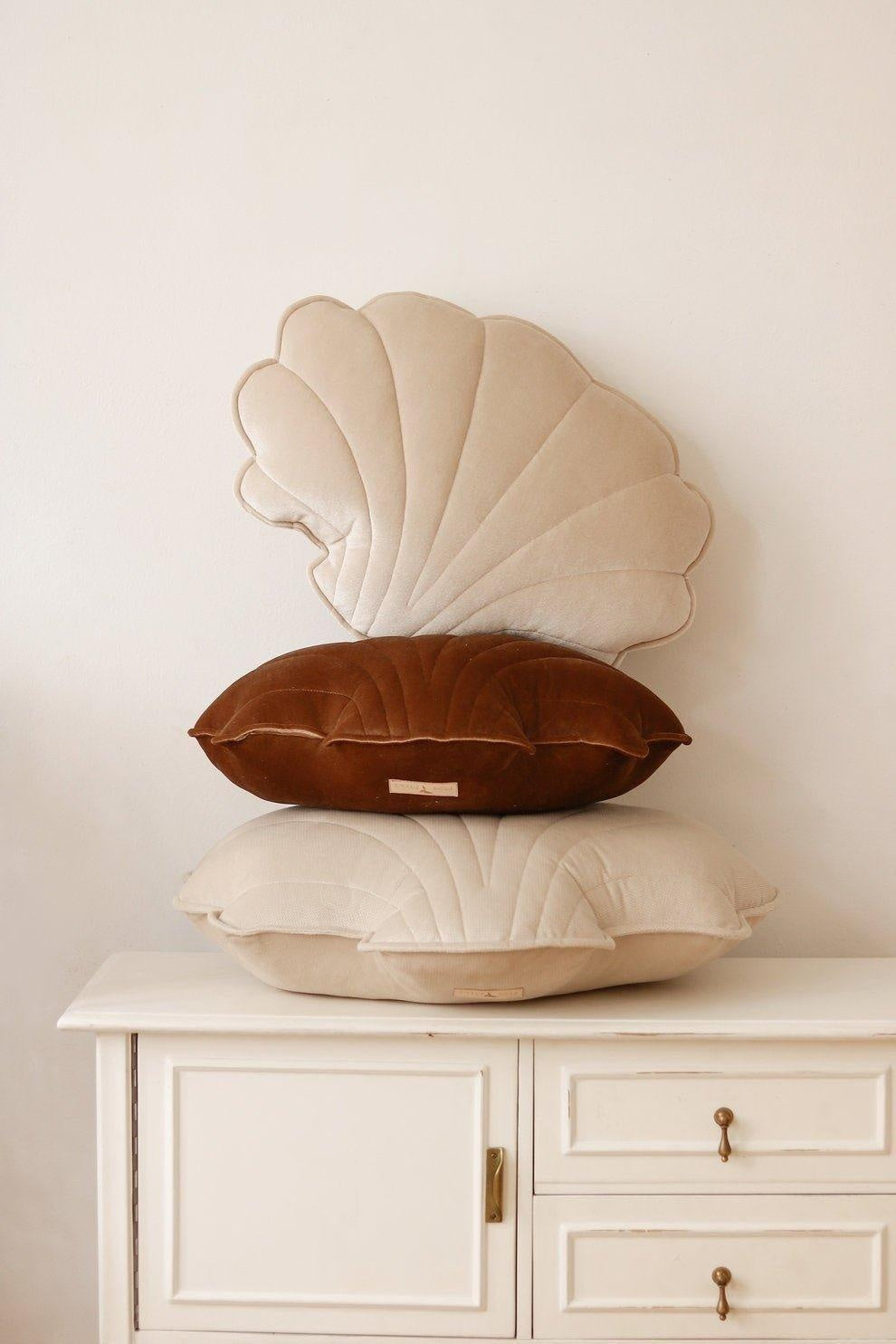 “Cream Pearl” Velvet Shell Pillow