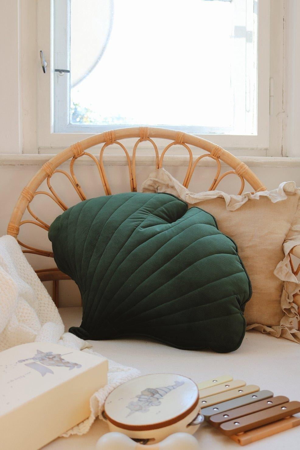 “Green” Velvet Ginkgo Leaf Pillow