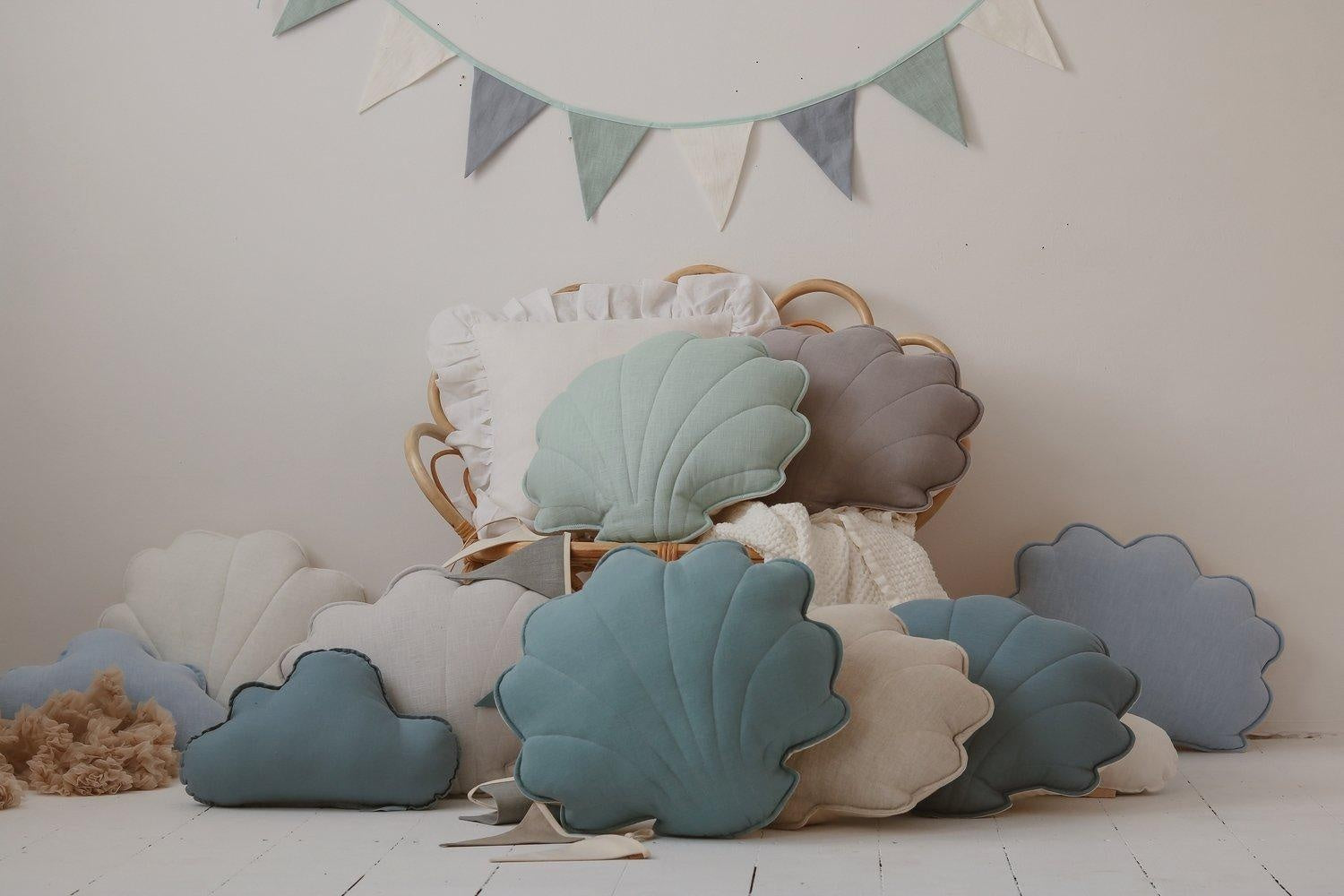 “Mint” Linen Shell Pillow