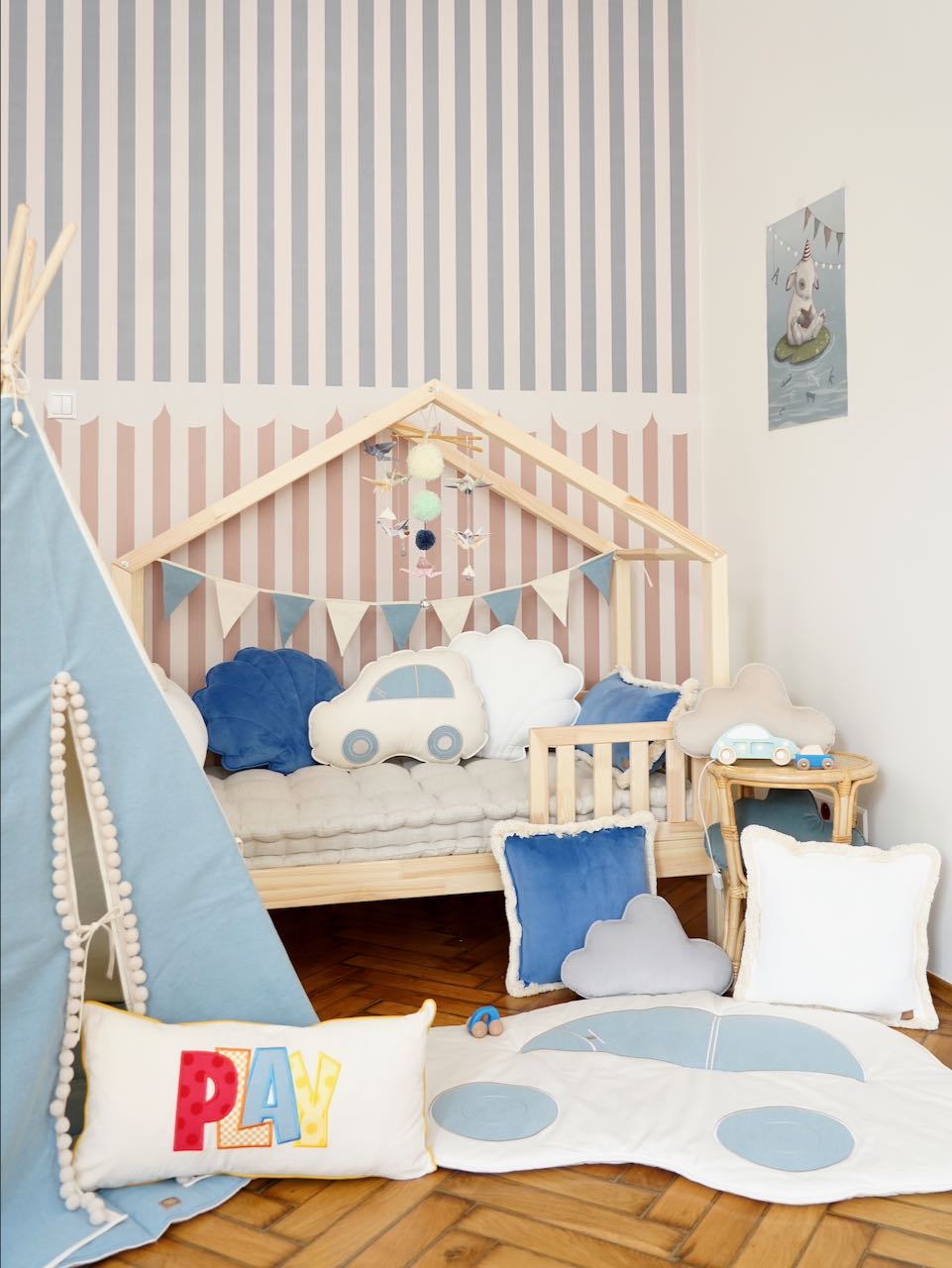“Pastel colors” Origami Nursery Mobile