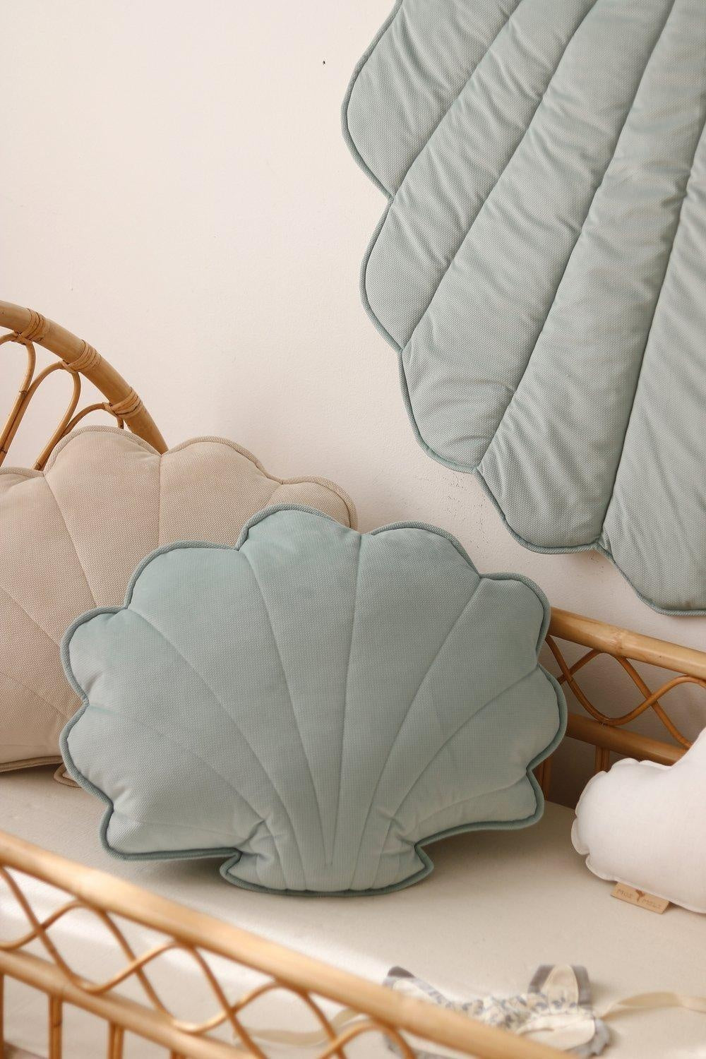 “Powder Mint” Velvet Shell Pillow