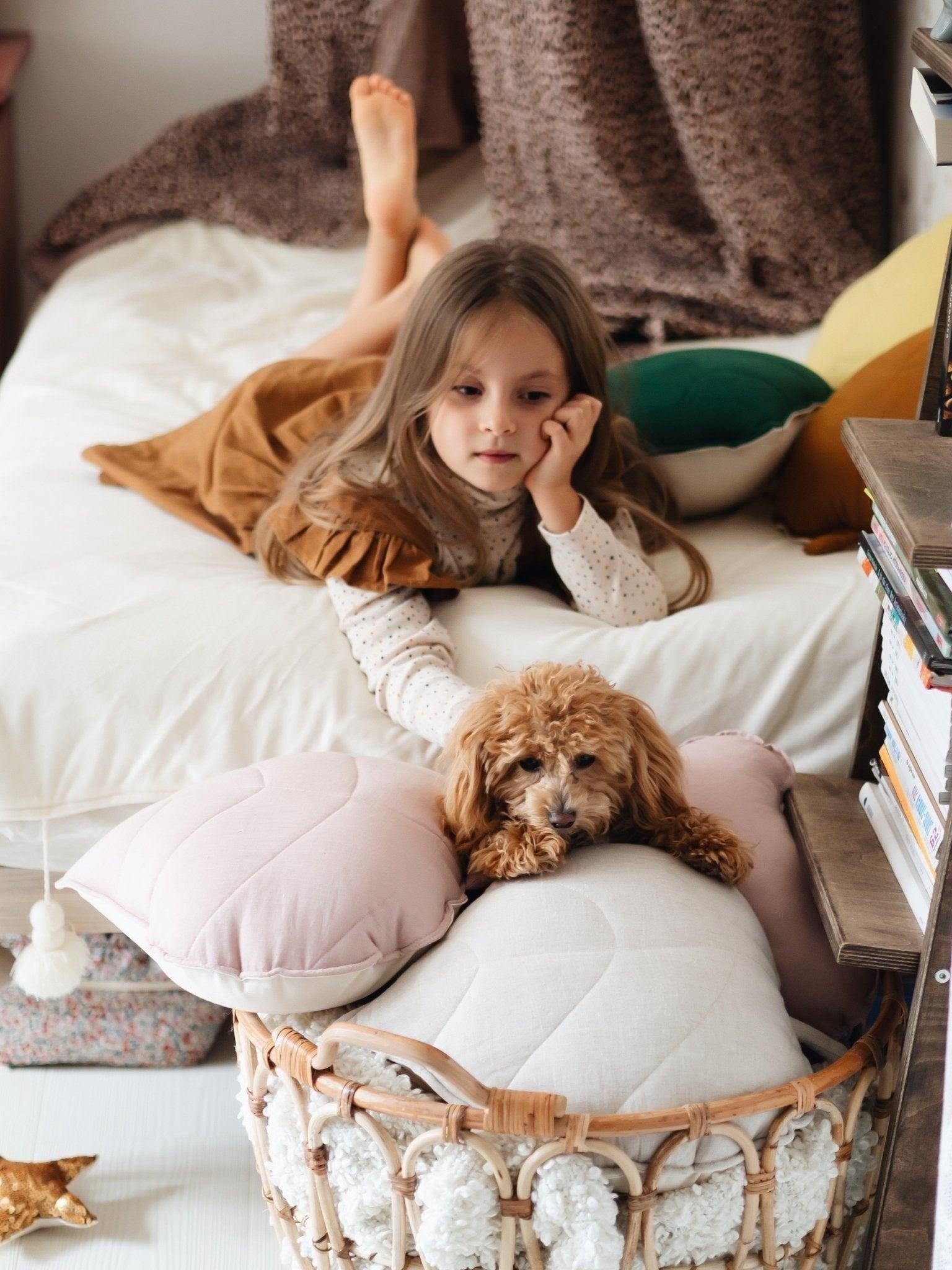 “Sand” Linen Leaf Pillow