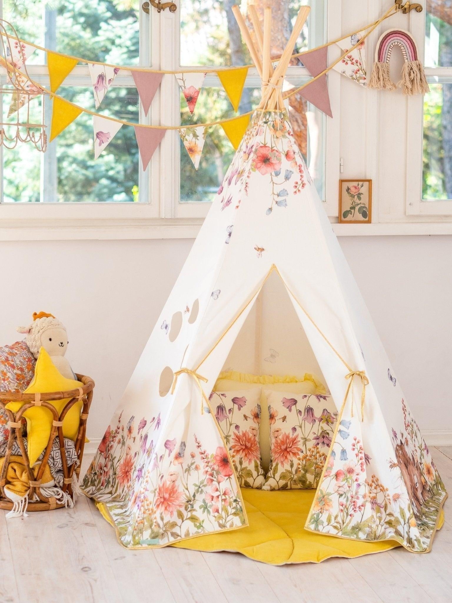 “Wildflowers” Teepee and Mat Set